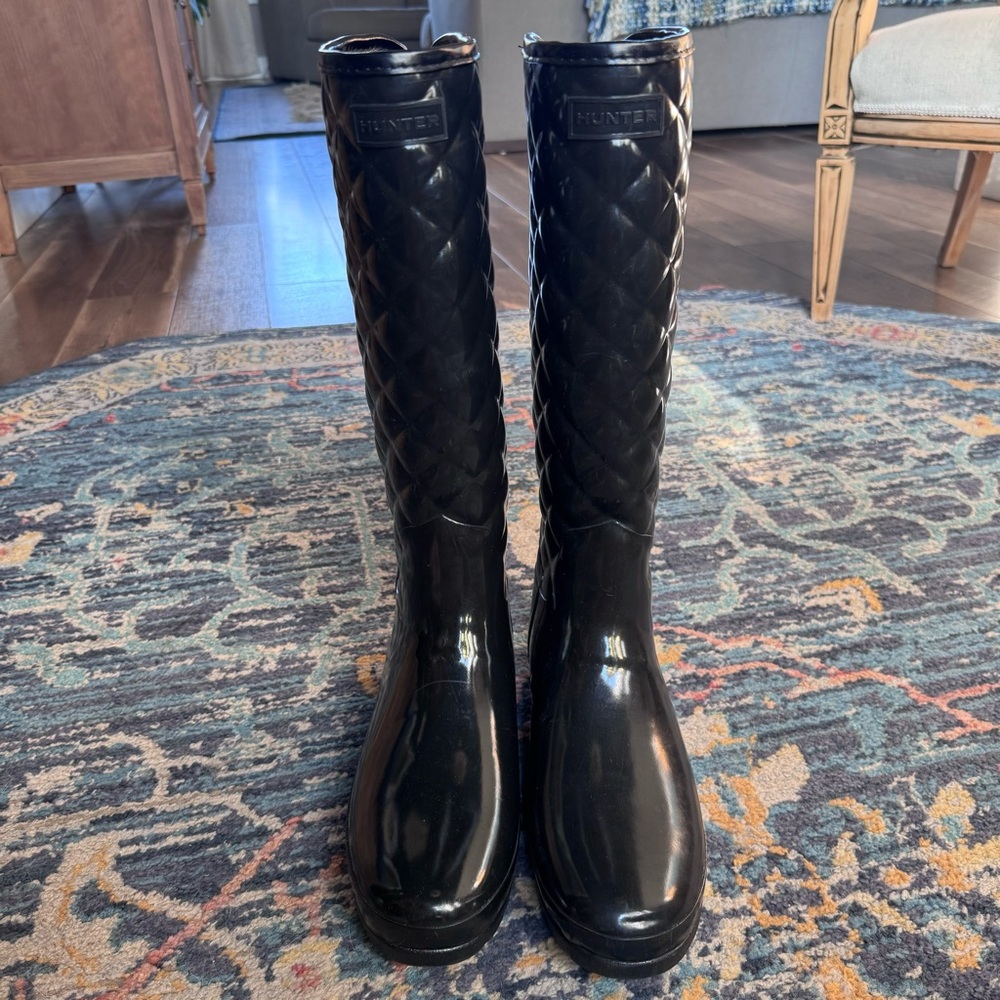 Hunter Refined Quilted High Gloss Tall Boot
